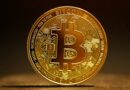 Bitcoin Strengthens Vs. Gold, Analyst Sees ‘Higher Than Expected’ Returns