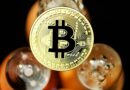 Bitcoin Outshines Wall Street Amid April Sell-Off Slide
