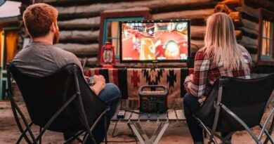 Best oportable power station deal: 35% off the Jackery Explorer 300