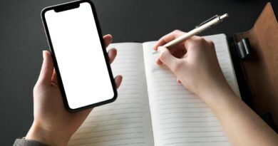 Turn a few words into a high-quality image with this $35 AI-powered tool