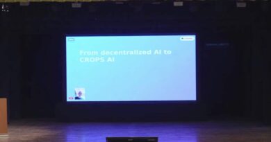 Vitalik Buterin Calls on Ethereum to Lead on AI Privacy at ETHMumbai