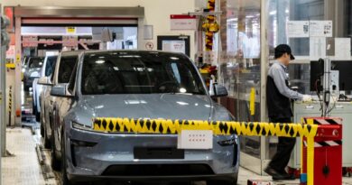 Tesla Q1 revenue rises, driven by EV sales and FSD subscriptions