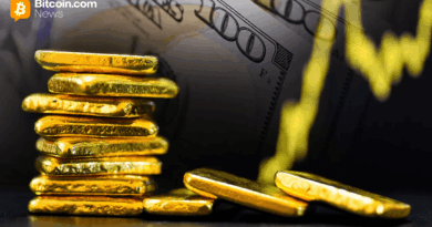 Gold Slides 0.7% as DXY Holds Near 99.32 and 10-Year Yields Push Toward 4.6%