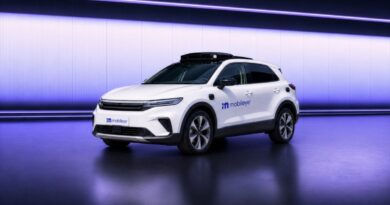 Self-driving tech supplier Mobileye wants to be part of the robotaxi revolution — again