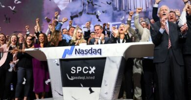 As AI companies race to go public, who else is along for the ride?
