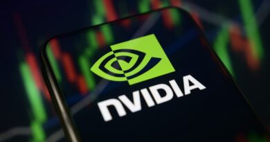 Tech and chip makers lose $1 trillion in massive AI sell-off