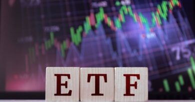Bitcoin, Ether ETFs Pull In $2.6B in Strongest Week Since October