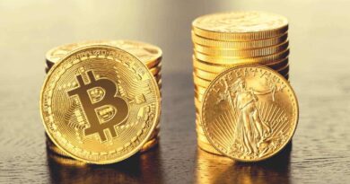 Bitcoin’s Link to Gold Hits a 6-Year High as Tech Correlation Fades: Why It Matters